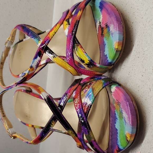 STUART WEITZMAN multi-color heels (sz 8M) - Picture 6 of 10